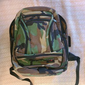 Tom Bihn synik 30 backpack